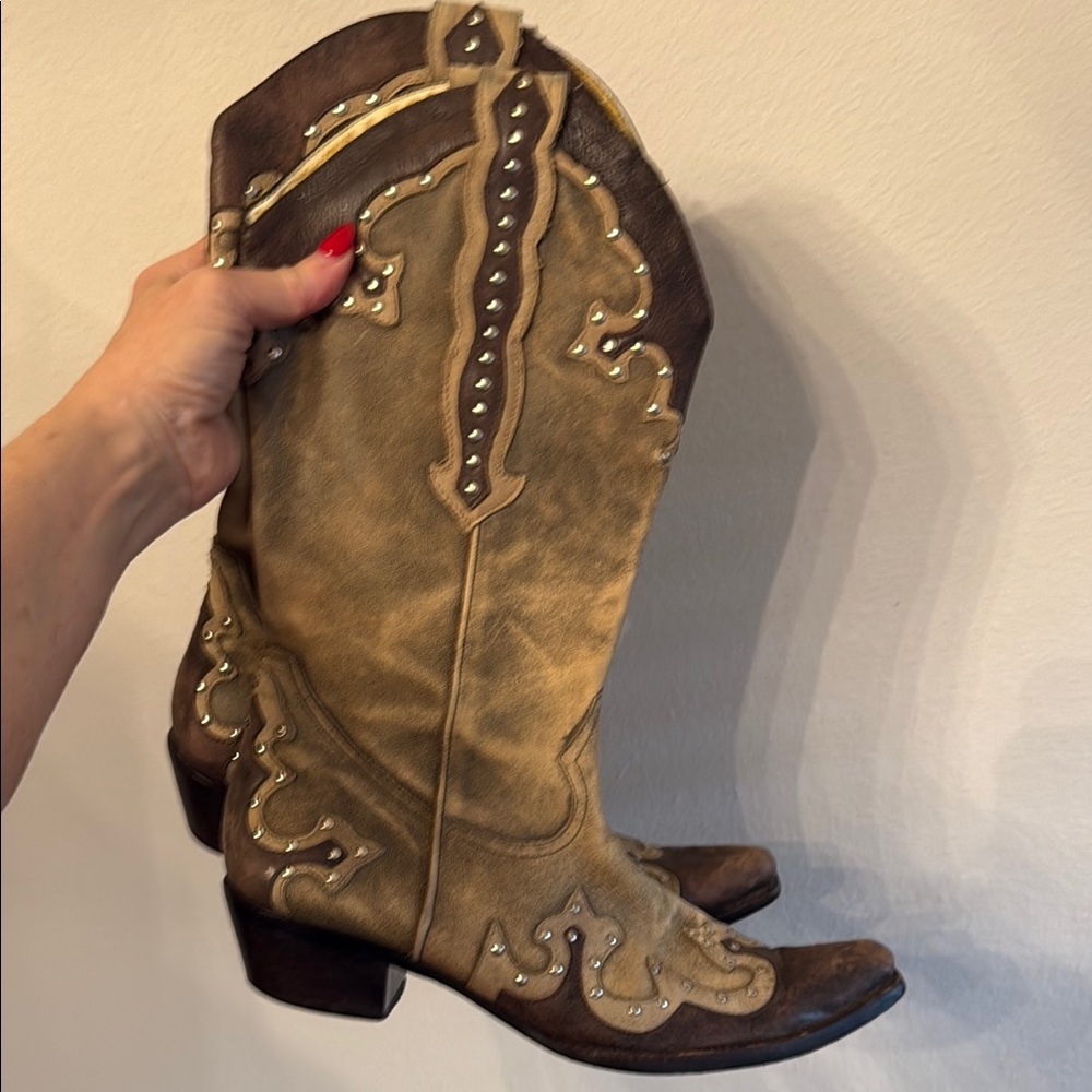 Gianni Bini Brown and Tan Ankle Boots